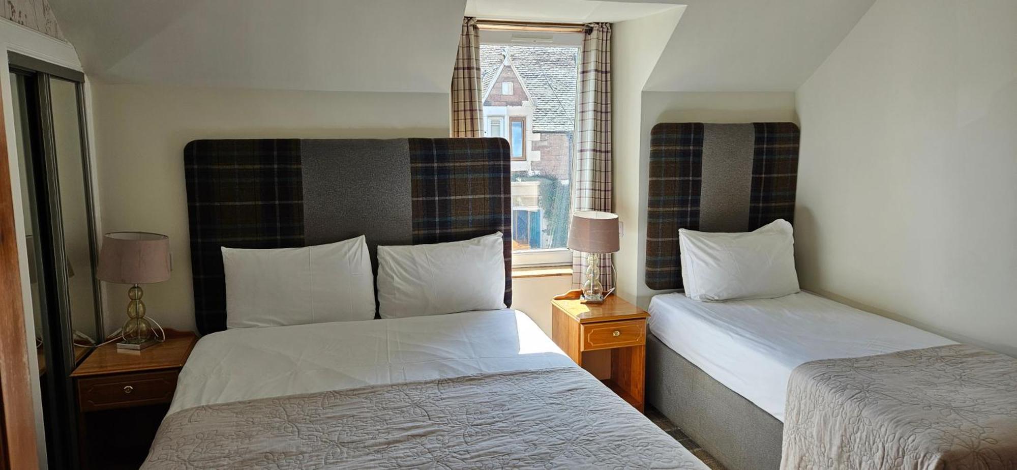 Armadale Guest House อินเวอร์เนส ภายนอก รูปภาพ
